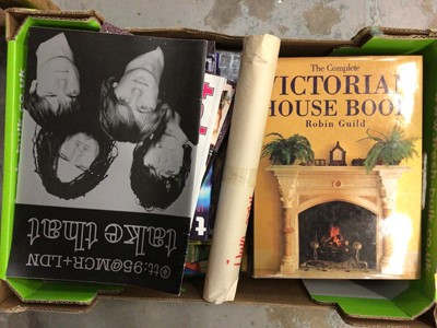 Lot 709 - Lot Antique reference books and pop ephemera