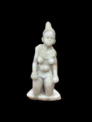 Lot 89 - African alabaster figure