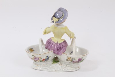 Lot 44 - A Meissen double salt cellar, with loop handle, circa 1770