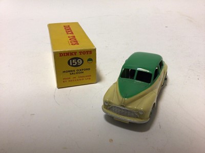 Lot 21 - Dinky Morris Oxford Saloon No 159 in original box