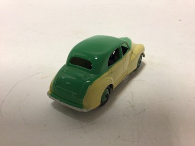 Lot 21 - Dinky Morris Oxford Saloon No 159 in original box
