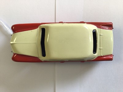Lot 29 - Dinky Ford Fordor Sedan No 170 in original box