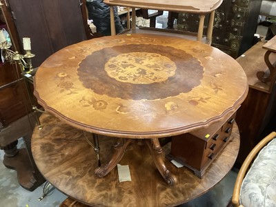 Lot 1261 - Antique Italian inlaid table with four carved scroll legs