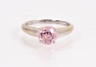 Lot 808 - 14ct white gold pink synthetic stone solitaire ring