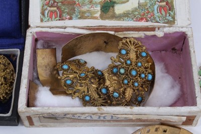 Lot 887 - Group of Victorian gilt metal costume jewellery and bijouterie