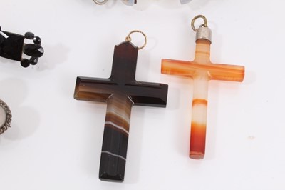 Lot 875 - Group of antique and later jewellery including two agate cross pendants, hard stone panel bracelet, pair of green carved hard stone earrings, hairwork watch chain, two brooches, silver bangle and a...