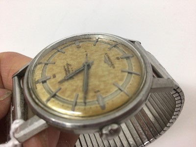 Lot 993 - Longines Conquest Automatic stainless steel wristwatch
