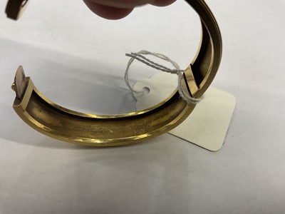 Lot 469 - Victorian gold and diamond bangle