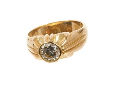 Lot 463 - Diamond single stone signet ring with a brilliant cut diamond estimated to weigh approximately 1.25cts in rub-over setting on 18ct gold shank