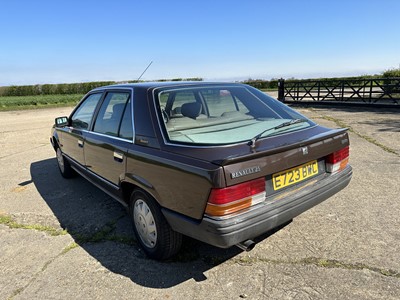 Lot 21 - 1987 Renault 25 Monaco, 1995cc, reg. no. E723 BWC