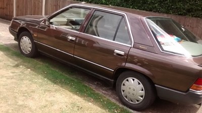 Lot 21 - 1987 Renault 25 Monaco, 1995cc, reg. no. E723 BWC