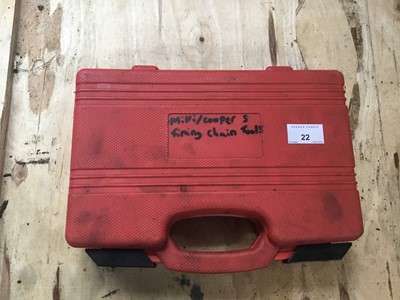 Lot 22 - Mini Cooper S timing chain tools in case