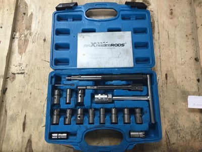 Lot 25 - Injector seat cutting tool set, cased