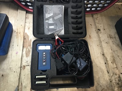 Lot 38 - Sykes-Pickavant ACR4 ACR multi car make systems tester , cased