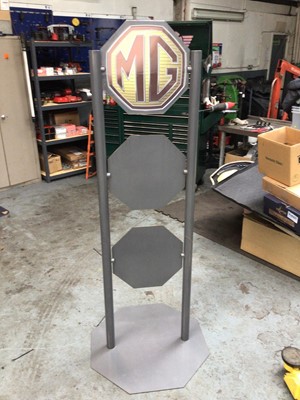 Lot 88 - MG Motor UK Tubular enamelled MG commercial dealership reception sign / brochure stand.