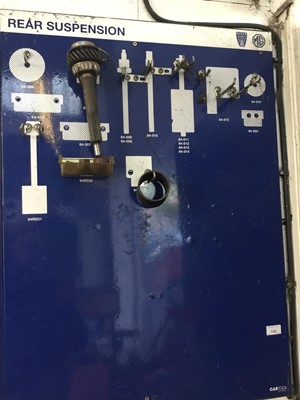 Lot 139 - Lot MG Rover main agent specialist tools mounted on board