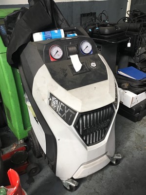 Lot 143 - ECK next ecotechnics air conditioning machine