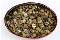 Lot 565 - Large quantity of British Military buttons...