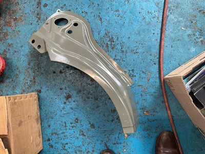 Lot 257 - MG Motor UK new wheel arch repair section