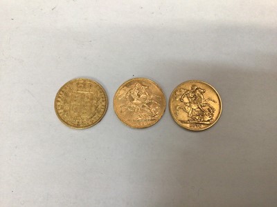 Lot 495 - G.B. - Mixed Victoria gold Sovereigns to include YH Shield Back 1864 Die No. 75 F-GF, YH Rev: George & Dragon 1876M F & JH 1890 GVF-AEF (3 coins)