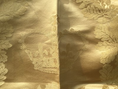 Lot 105 - The Coronation of H.M.Queen Elizabeth II 1953, rare panel of gold woven silk and gold thread from the Royal stand in Westminster Abbey decorated with crowned rose, thistle and leak motive surrounde...