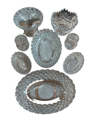 Lot 12 - Five good quality late 19th century cut glass graduated oval dishes together with a similar cut pedestal