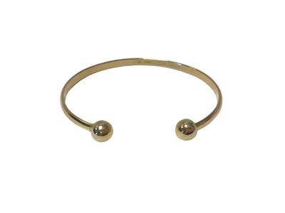 Lot 46 - 9ct gold torque bangle