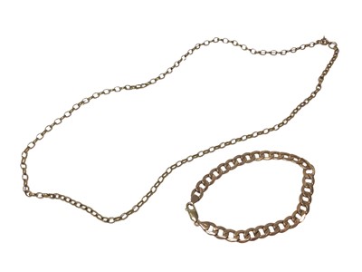 Lot 44 - 9ct gold flat curb link bracelet and a 9ct gold belcher link chain (2)