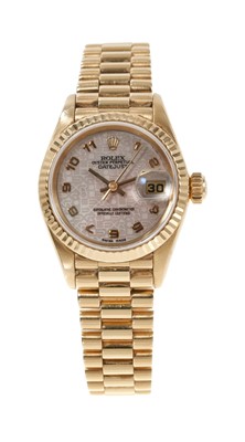 Lot 428 - Ladies Rolex 18ct gold Oyster Perpetual DateJust wristwatch, model 69178. Boxed with papers.