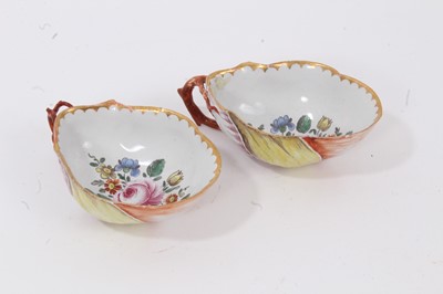 Lot 23 - Pair of shell shaped cups