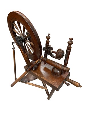 Lot 137 - Antique spinning wheel