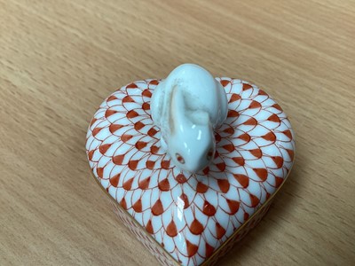Lot 1118 - Group of Herend porcelain animal ornaments, Copenhagen mouse and a Daum green glass paperweight of two ducklings
