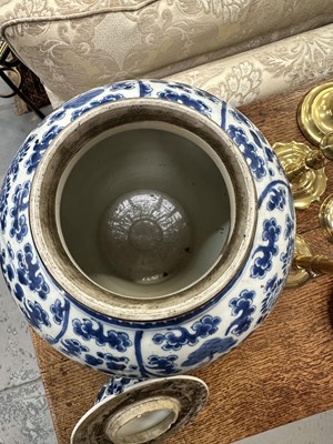 Lot 30 - 18th century Chinese blue and white baluster vase and cover, with phoenix ornament.