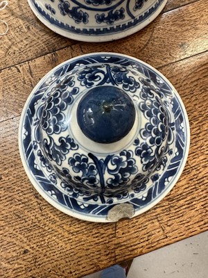Lot 30 - 18th century Chinese blue and white baluster vase and cover, with phoenix ornament.