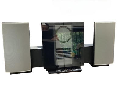Lot 5 - Bang & Olufsen Beosound 3000 CD/Radio player with remote control