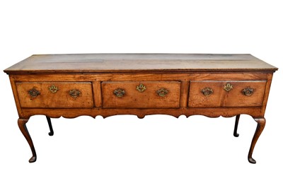 Lot 1202 - 18th century oak dresser base
