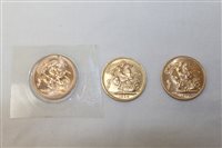 Lot 2065 - G.B. Elizabeth II gold Sovereigns - 1959, 1981...