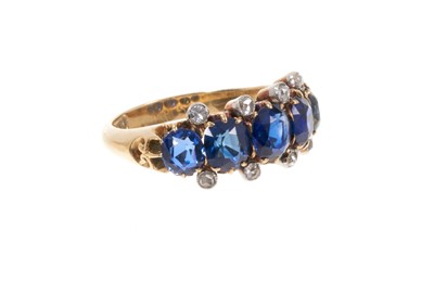 Lot 412 - Late Victorian blue sapphire five stone ring