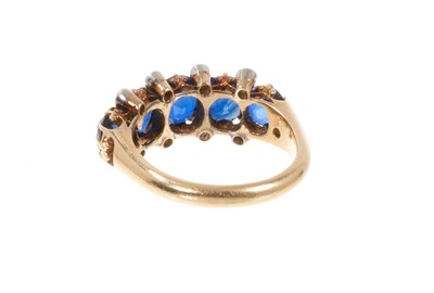 Lot 412 - Late Victorian blue sapphire five stone ring