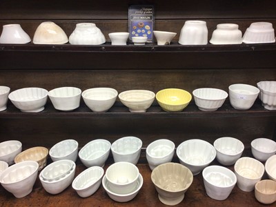 Lot 129 - Collection of Victorian and later jelly moulds