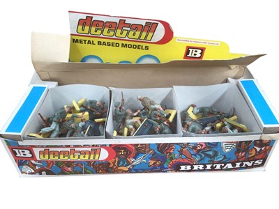 Lot 44 - Britains Trade Box of German Afrika Korps figures No.7370 (44 figures)