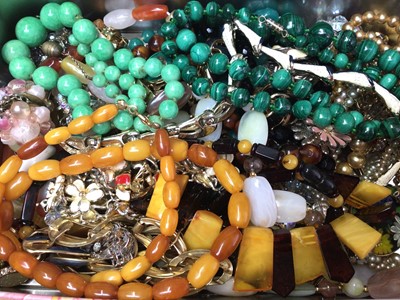 Lot 83 - Vintage amber bead necklace, malachite, green hard stone and various other vintage bead necklaces, white metal Celtic ring, clip on earrings and other vintage costume jewellery