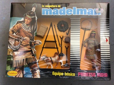 Lot 221 - Madelman sets