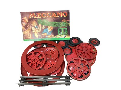 Lot 1952 - Meccano No10 set in original wooden box with reproduction instruction booklet.