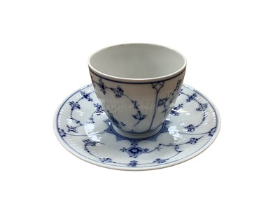 Lot 350 - Royal Copenhagen onion pattern teawares