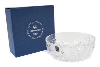 Lot 37 - H.M. Queen Elizabeth II, Royal Scott Crystal bowl 2004