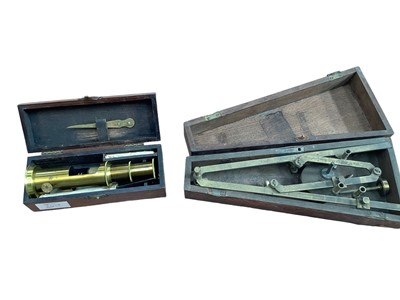 Lot 2417 - Early 19th century pantograph and a small microscope in case (2)