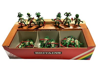 Lot 163 - Britains Trade Mutants Space Box with 31 figures (1)