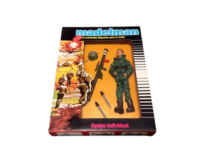 Lot 198 - Madelman Equipo Individual with action figures in window boxes (7 total)