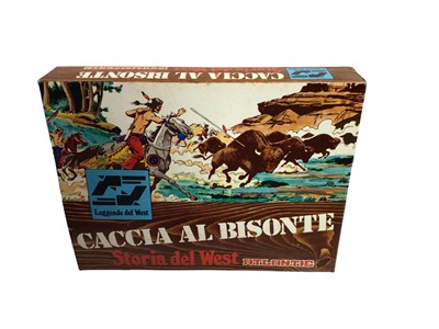 Lot 262 - Atlantic 1:32 Scale Far-West Story Apache Camp No.1206 (x2), Sioux No.1209 (x2), Sioux Camp No.1212 (x3) & Astoria del West Cacciatore al Bistonte (x2), Buffalo Bill No.1202 (x3) & Geronimo Apache...
